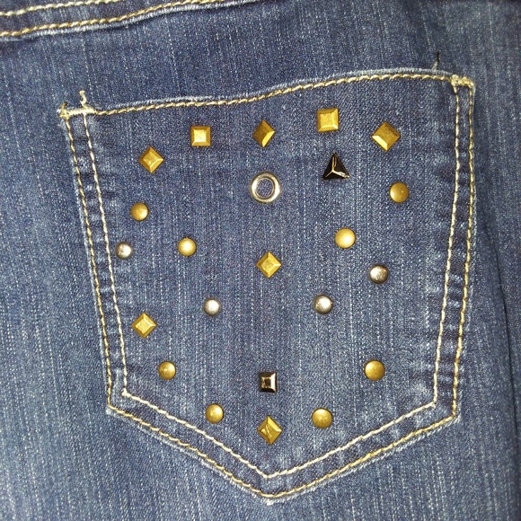 💥4/$15💥South Pole Capris - Picture 3 of 4